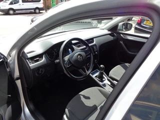 Škoda Octavia Škoda Octavia 1.2 TSI GRT AMB BNS - afbeelding nr 5