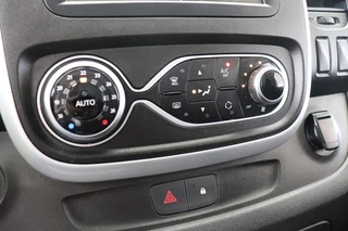 Renault Trafic - A/C Climate - Cruise - Navi - Trekhaak - €13.950,- Excl. - afbeelding nr 15