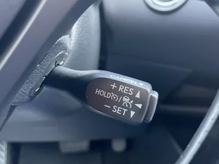 Toyota C-HR Toyota C-HR 2.0 Hybrid GR-Sport | Stuur + Stoelverwarming | Blindspot | JBL - afbeelding nr 15