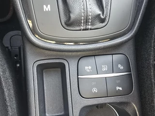 Ford Fiesta Ford Fiesta 1.0 EcoBoost Hybrid ST-Line X | Adaptive cruise control | Winter Pack | Dodehoeksensoren | Full-LED koplampen | Achteruitrijcamera | Draadloze telefoonlader | Privacy glass - afbeelding nr 29