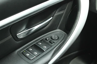 BMW 3 Serie BMW 3-serie Touring 330i xDrive M Sport Headup Pano Memory - afbeelding nr 26