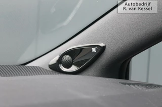 Toyota Corolla Toyota Corolla 2.0 Hybrid GR-Sport Plus I Panoramadak I JBL I NL-auto - afbeelding nr 18