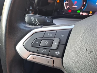 Volkswagen Golf Volkswagen Golf 1.5 eTSI R-Line Business+ | LED | Trekhaak | All-seasons | ACC | Keyless | Stoelverwarming | - afbeelding nr 10