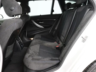 BMW 3 Serie BMW 3-serie 320i M Sport | Sportstoelen | Alcantara |  Full LED | Navigatie | Climate control | Bluetooth | Parkeerhulp | Cruise control - afbeelding nr 6