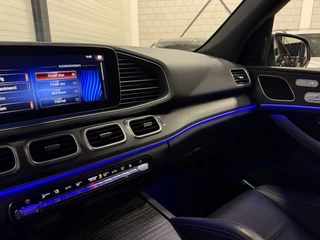 Mercedes-Benz GLE Mercedes-Benz GLE 350 e 4MATIC AMG PANO/22