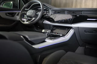 Audi Q7 Audi Q7 55 TFSI e Quattro SQ7 Look / Head Up / RS Zetels / Leder / Memory / Acc / F1 / Nachtzicht / Massage / Open Pano / 23 Inch - afbeelding nr 6