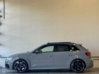 Audi RS3 Audi RS3 8V ''Nardo Grey'' B&O / Pano / Kuipstoel / Milltek - afbeelding nr 6