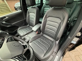 Volkswagen Tiguan Volkswagen Tiguan 1.5 TSI DSG 2x R-LINE Panodak Leer Trekhaak 20 Inch - afbeelding nr 58