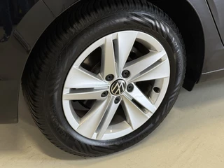 Volkswagen Golf Volkswagen Golf 1.5 eTSI Life Business | Apple Carplay | Elek. stoelen | Draadloze tel. lader - afbeelding nr 37