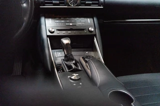 Lexus IS - afbeelding nr 43