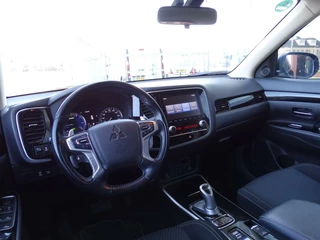 Mitsubishi Outlander Mitsubishi Outlander 2.4 PHEV 4WD 1e eig / NAP - afbeelding nr 23