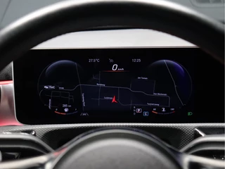 Mercedes-Benz CLA [APPLE CARPLAY, CAMERA, CRUISE CONTROL,STOELVERWARMING, SFEERVERLICHTING, PDC 360, LED LAMPEN PEFORMANCE, HALF LEDER, FLIPPERS, NAVIGATIE, NIEUWSTAAT] - afbeelding nr 11