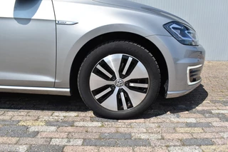 Volkswagen e-Golf Volkswagen e-Golf E-GOLF, Xenon, Cruise, ACC, Apple Carplay - afbeelding nr 28