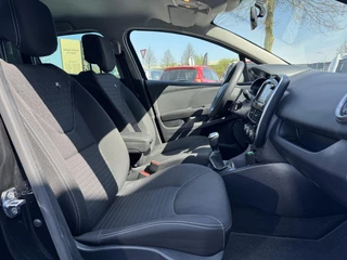 Renault Clio Renault Clio 0.9 TCe Limited 2e Eigenaar,Navi,Airco,Cruise,LM Velgen,PDC Achter,Dealer Onderhouden,N.A.P,APK Tot 01-2026 - afbeelding nr 7