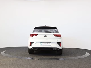 Volkswagen T-Roc Volkswagen T-Roc 1.5 TSI R-Line | Parkeersensoren | Stoelverwarming | Carplay | - afbeelding nr 9
