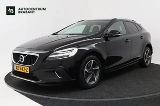 Volvo V40 Cross Country 1.5 T3 Polar+ Luxury (PANORAMADAK, HARMAN/KARDON, TREKHAAK, STOELVERWARMING, CAMERA, PARKEERSENSOREN)