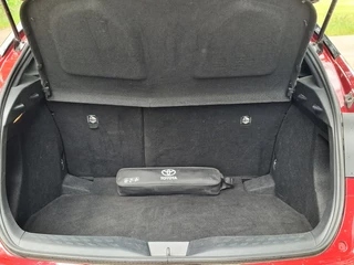 Toyota C-HR Toyota C-HR 1.8 Hybrid Executive | 24mnd Garantie | Incl. Beurt & APK | - afbeelding nr 20