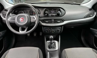 Fiat Tipo Fiat Tipo 1.4 16V 105 PK Lounge Airco/ Cruise Control/ Afneembare trekhaak! - afbeelding nr 9