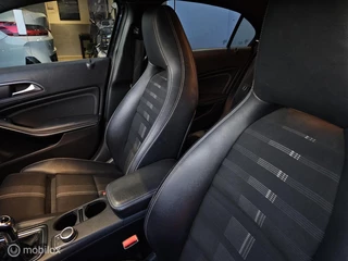 Mercedes-Benz A-Klasse Mercedes A-klasse 180 AMG Line Camera/Stoelverwarming - afbeelding nr 30