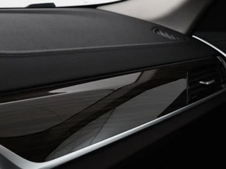 BMW 5 Serie BMW 5-serie 530e xDrive High Executive | Luxury Line |  Panoramadak | Nappaleder | Stoelventilatie | Head-Up | Carplay | Live Cockpit | Adaptive LED | Stoelverwarming | Navigatie | PHEV - afbeelding nr 28