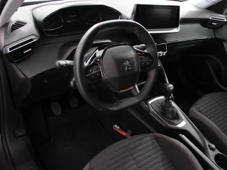 Peugeot 2008 Peugeot 2008 1.2 PureTech Active Pack | Navigatie | Airco | Cruise Control | Led | Parkeer sensoren - afbeelding nr 2