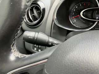 Renault Clio Renault Clio Estate 1.2 TCe Intens 120 pk AUT. | navigatie | bluetooth | camera | climate control | parkeersensoren - afbeelding nr 30