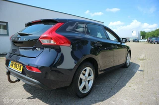 Volvo V40 Volvo V40 2.0 D2 120pk AIRCO-ECC/NAVIGATIE/PDC/TREKHAAP/NAP - afbeelding nr 3