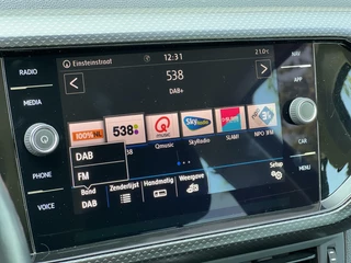 Volkswagen T-Cross Volkswagen T-Cross 1.0 TSI Style NAP | Dodehoek | ACC | Lane Assist | Carplay - afbeelding nr 16