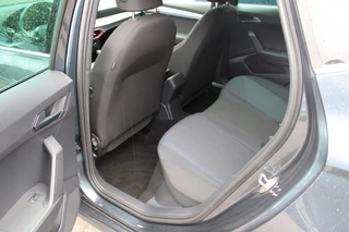 SEAT Arona SEAT Arona 1.0 TSI FR DSG Cam/Carplay/Virtual/LED/Navi/Winter. 