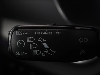 Škoda Octavia Skoda Octavia Combi 1.0 TSI Business Edition | Stoelverwarming |  Trekhaak | Adaptive cruise | Elektrische achterklep | Carplay | Sfeerverlichting - afbeelding nr 15