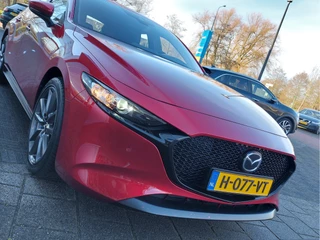 Mazda 3 2.0 e-SkyActiv-X M Hybrid 180pk Comfort | BOSE Sound | Navi | Apple Carplay+Android Auto | Clima | Adap. Cruise | Head-Up | Keyless Entry | Pdc V+A+Camera | Stuur+Stoelverwarming | 18''lm - afbeelding nr 48