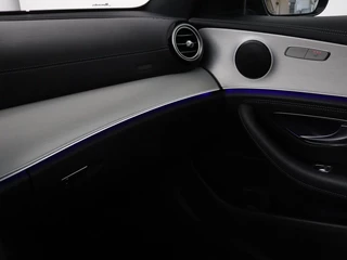 Mercedes-Benz E-Klasse Mercedes-Benz E-klasse 300e Business Solution AMG | Leder | Trekhaak |  Stoelverwarming | 360 camera | Carplay | Sfeerverlichting | Matrix LED | Keyless | Navigatie - afbeelding nr 29