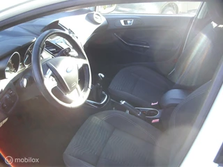 Ford Fiesta Ford Fiesta 1.0 EcoBoost Titanium - afbeelding nr 9
