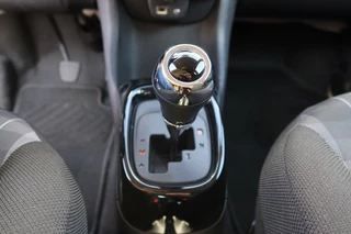 Peugeot 108 Peugeot 108 1.0 E-VTi AUTOMAAT Allure 72pk 5drs. Clima, Carplay, LIM, Camera - afbeelding nr 11