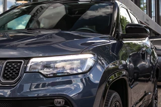 Jeep Compass Jeep Compass 4xe 240 Plug-in Hybrid Electric S - All-inrijklrprs | pano schuif-k dak - afbeelding nr 31