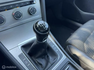 Volkswagen Golf Volkswagen Golf 1.6 TDI Connected Series - afbeelding nr 17