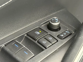 Toyota Corolla Touring Sports Toyota Corolla Touring Sports 1.8 Hybrid BNS Intro HUD|Camera|PDC|LED - afbeelding nr 27