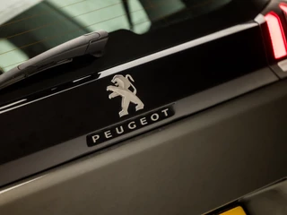 Peugeot 5008 (APPLE CARPLAY, GROOT NAVI, PARKEERSENSOREN, LANE ASSIST, SPORTSTOELEN, TREKHAAK, CRUISE, DRAADLOZE TELEFOONLADER, NIEUWE APK, NIEUWSTAAT) - afbeelding nr 28