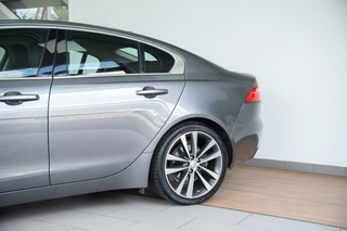 Jaguar XE Jaguar XE 2.0 D Portfolio|2e Eig|Automaat|Leder|Xenon|Camera|Dealer Onderhouden - afbeelding nr 24