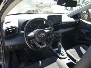 Toyota Yaris Toyota Yaris 1.5 Hybrid Business Plus | Stoelverw | Apple Car-play - afbeelding nr 17