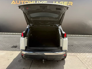 Peugeot 3008 Peugeot 3008 1.6 PureTech GT Line|Pano|Massage|Trekhaak|Leer - afbeelding nr 16