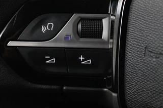 Peugeot 208 Peugeot 208 1.2 PureTech Blue Lease Active (PARKEERSENSOREN ACHTER, NAVIGATIE, BLUETOOTH, NL-AUTO, GOED ONDERHOUDEN) - afbeelding nr 13