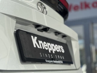 Toyota C-HR Dodenhoekdetectie, Navigatie, Parkeersensoren V + A , All-in Rijklaarprijs - afbeelding nr 16