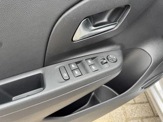 Opel Corsa Opel Corsa 1.2 Elegance Panorama | Winterpakket - afbeelding nr 13