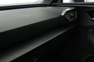 CUPRA Leon Cupra Leon 1.4 e-Hybrid VZ | Carplay | Stoel & stuurverwarming | Sfeerverlichting | Navigatie | PDC | Keyless | Full LED | Sportstoelen | PHEV - afbeelding nr 18