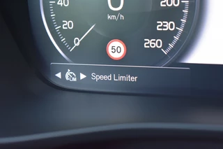 Volvo XC40 Volvo XC40 T2 129pk Aut. Business Pro | Trekhaak | Park Assist | Climate | - afbeelding nr 23