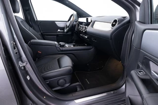 Mercedes-Benz B-Klasse Mercedes-Benz B-Klasse 180 Advantage Automaat | Full LED | Half LEDER | NAVI - afbeelding nr 6