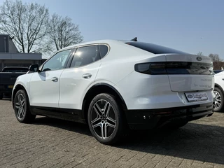 Ford Capri Ford Capri Premium Ext Range RWD 77 kWh 285pk Ford Voorraad SCI | Elektrische Wegklapbare Trekhaak | Driver Assistance Pack | Frozen White - afbeelding nr 4