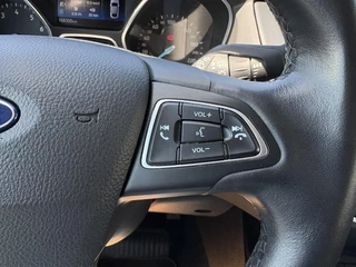 Ford Focus Ford Focus 1.0 Titanium Edition 125PK | SYNC 2 Navigatie | S-Pack - afbeelding nr 16