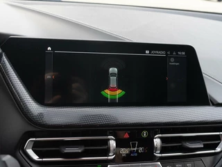 BMW 1 Serie BMW 1-serie 118i Automaat 140pk Executive Sport Edition | Carplay | Sportstoelen | Full LED - afbeelding nr 25